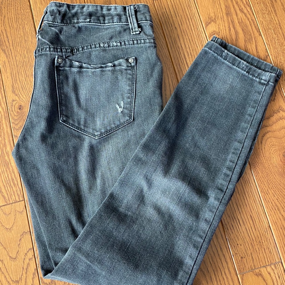 Free People - black, distressed skinny jeans